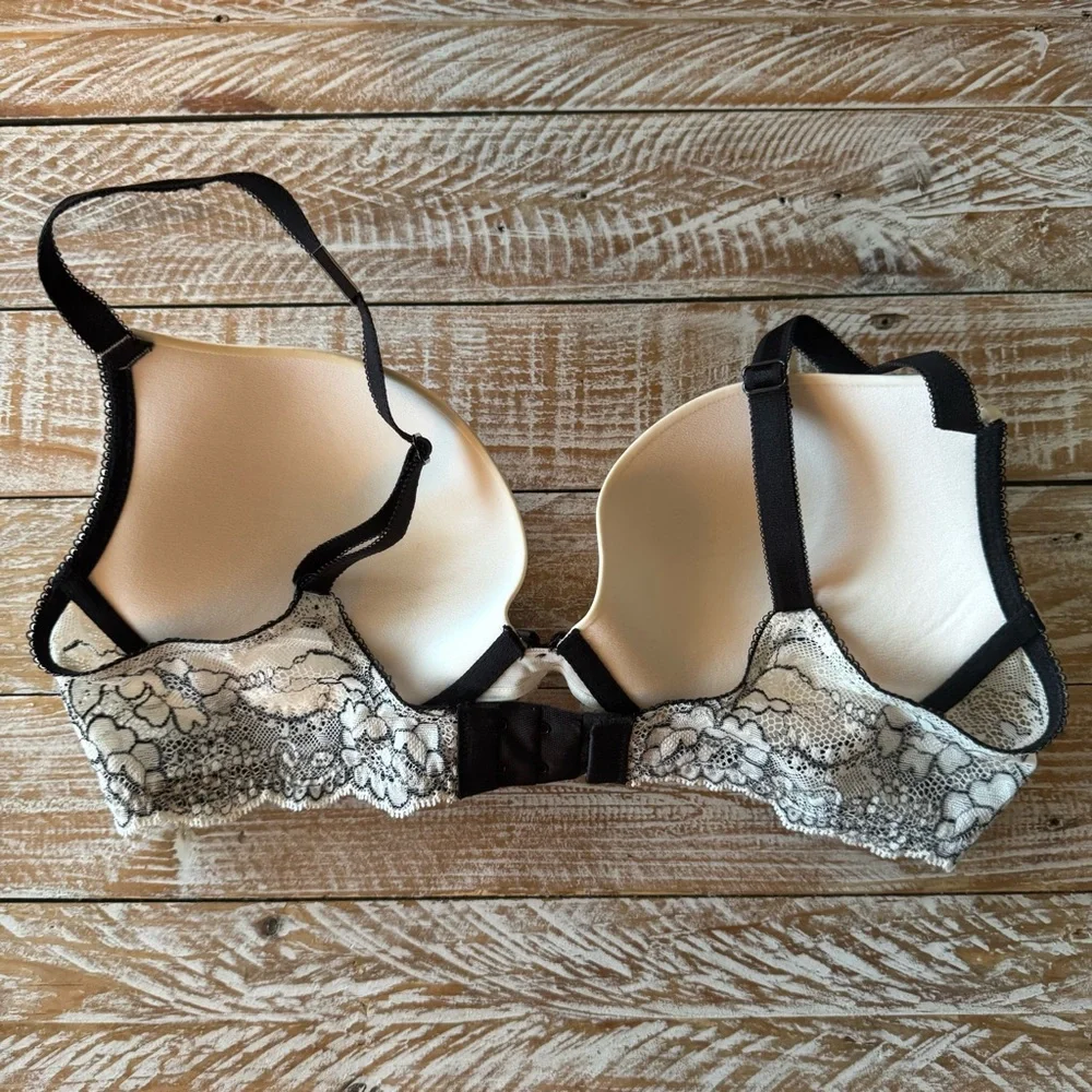 💟 Victoria’s Secret 36C Bra & Large Panty Set💟 - Picture 11 of 14